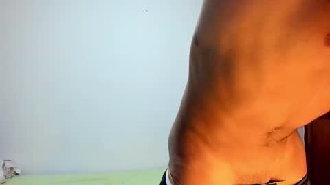 jake_hill1 online show from February 11, 6:30 am