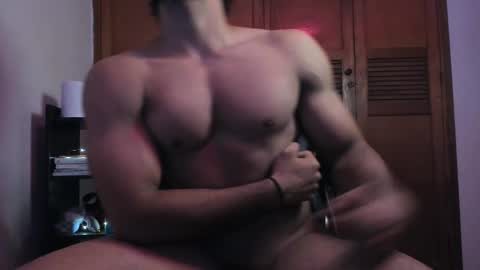 jake_hill1 online show from September 9, 5:29 am