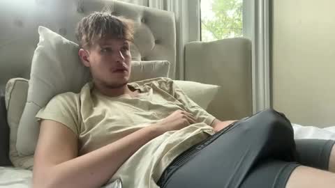 Snapshot of jake_jackson1 chatting on May 27, 4:26 pm jake_jackson1 online show from May 27, 4:26 pm
