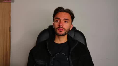 Jake  online show from October 1, 12:33 pm
