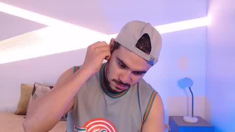 Jake  online show from February 4, 3:45 am