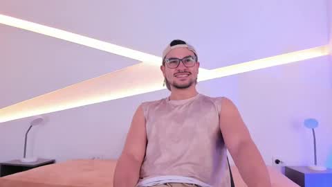 Jake  online show from April 15, 2:51 am