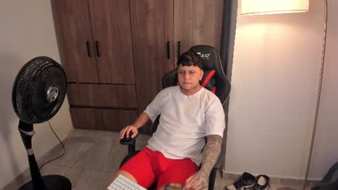Jake Pons online show from June 15, 9:44 am