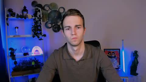 Snapshot of jake_wilders chatting on April 9, 5:51 am Jake online show from April 9, 5:51 am