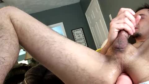 Snapshot of jakeandhissnakee chatting on December 8, 3:13 pm jakeandhissnakee online show from December 8, 3:13 pm