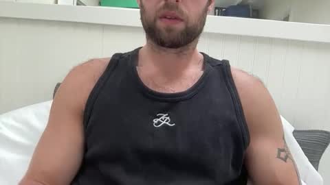 Snapshot of jakedr888 chatting on April 13, 8:25 pm fittaylor88 online show from April 13, 8:25 pm