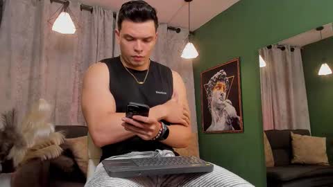 Snapshot of jakee_tyler chatting on November 23, 9:14 pm Jake Tyler online show from November 23, 9:14 pm