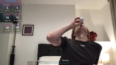 Jake Wallace online show from March 31, 8:09 pm