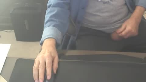 Snapshot of jakenc chatting on February 18, 6:37 pm jakenc online show from February 18, 6:37 pm