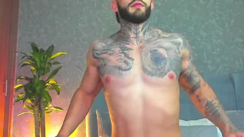 Snapshot of jakeortega chatting on May 17, 4:32 am Jake Orthega online show from May 17, 4:32 am