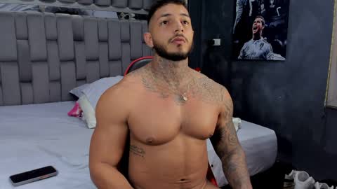 my name is sebas If you come here dont hesitate to say hello Im a guy who really likes having conversations and having hot online show from April 8, 3:06 am