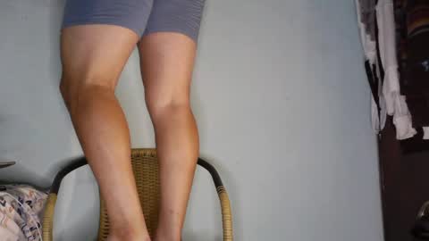 Hello I am jake online show from April 4, 4:22 am