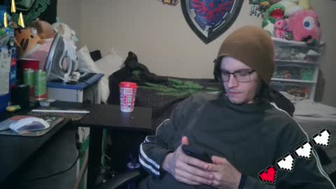 Snapshot of jakieepoo212 chatting on January 4, 3:07 pm Jakieepoo212 online show from January 4, 3:07 pm