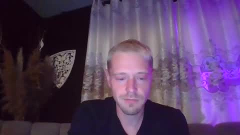 Snapshot of jakjakrabbit chatting on October 8, 11:35 pm jakjakrabbit online show from October 8, 11:35 pm