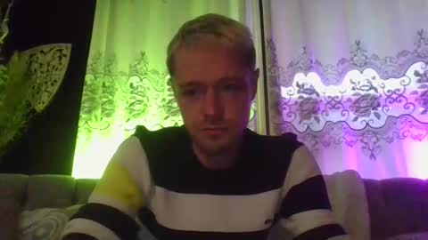 Snapshot of jakjakrabbit chatting on October 19, 9:48 pm jakjakrabbit online show from October 19, 9:48 pm