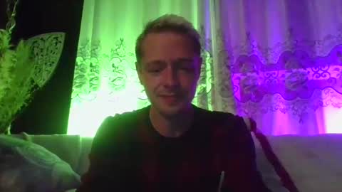 Snapshot of jakjakrabbit chatting on October 22, 12:11 am jakjakrabbit online show from October 22, 12:11 am