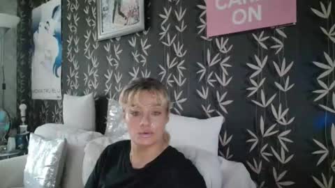 JAKKI LOUISE pornstar online show from November 14, 11:31 am