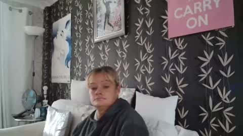 JAKKI LOUISE pornstar online show from November 20, 12:49 pm