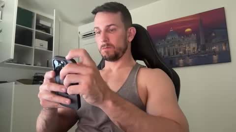 Snapshot of jakubstefano chatting on May 16, 3:33 pm Muscle beast P online show from May 16, 3:33 pm