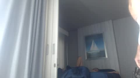 Snapshot of jam_on_it chatting on February 10, 4:19 am JAM online show from February 10, 4:19 am