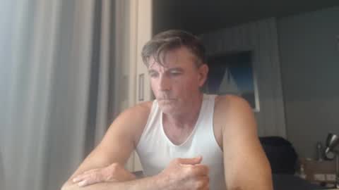 Snapshot of jam_on_it chatting on February 26, 6:37 am JAM online show from February 26, 6:37 am