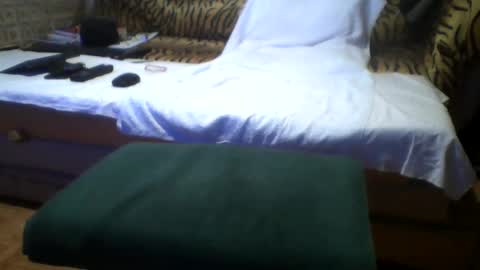 Snapshot of jamaikatamo chatting on February 10, 9:14 am meh online show from February 10, 9:14 am