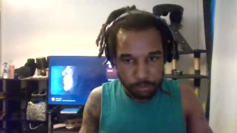 Snapshot of jamelw31 chatting on July 5, 4:19 am Naughty Jamel online show from July 5, 4:19 am