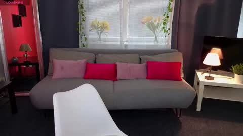 JameMiller online show from March 10, 7:13 am