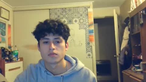 Snapshot of james2002og chatting on April 26, 3:37 am james2002og online show from April 26, 3:37 am