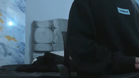 Snapshot of james_adamss_ chatting on February 26, 12:04 pm james_adamss_ online show from February 26, 12:04 pm