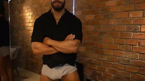 James Axel online show from October 26, 2:34 pm