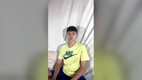 Snapshot of james_chez chatting on February 19, 4:03 pm james_chez online show from February 19, 4:03 pm