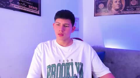 james_cr online show from January 28, 7:53 pm