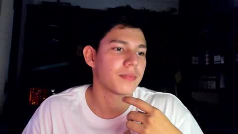 james_cr online show from January 30, 5:49 pm