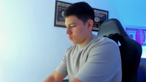 james_cr online show from February 28, 1:47 pm