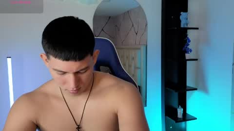 james_cr online show from June 3, 2:33 pm
