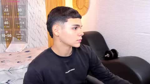 James online show from October 9, 7:56 pm