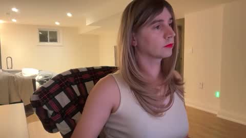 jamesarnold06 online show from September 20, 12:11 am