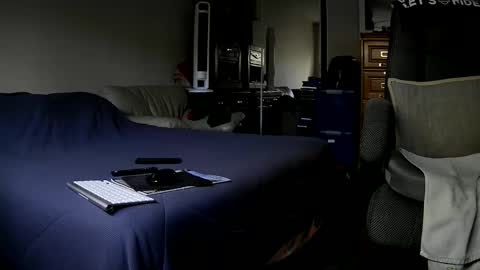 James Bondage online show from April 19, 5:01 pm