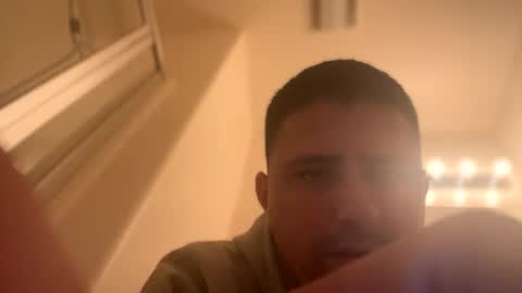 Snapshot of jamesdean9891 chatting on December 8, 3:45 pm jamesdean9891 online show from December 8, 3:45 pm