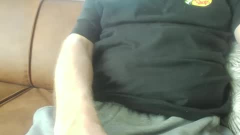 Snapshot of jamesjimi chatting on May 28, 9:50 am jamesjimi online show from May 28, 9:50 am