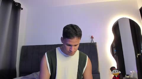 James Owenn online show from June 7, 2:37 am