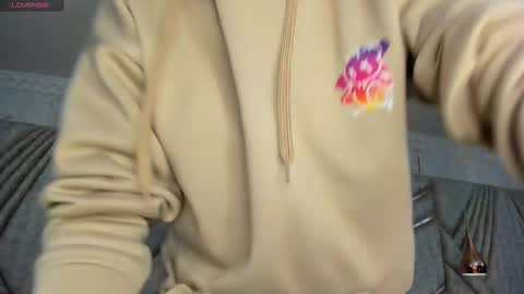 James  online show from February 26, 12:14 pm