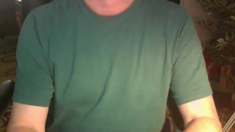 Snapshot of jamesray722 chatting on November 18, 4:55 pm jamesray722 online show from November 18, 4:55 pm