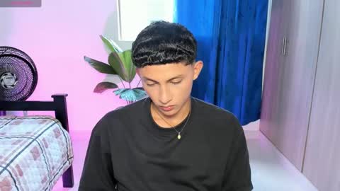 Snapshot of jamess_blanco chatting on September 20, 7:26 pm jamess_blanco online show from September 20, 7:26 pm