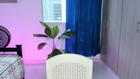 Snapshot of jamess_blanco chatting on October 3, 9:12 pm jamess_blanco online show from October 3, 9:12 pm