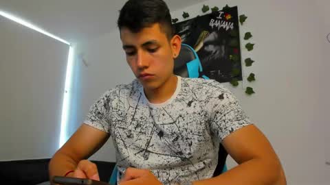 Jamess hott online show from January 13, 1:06 pm