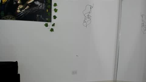 Jamess hott online show from February 6, 7:07 pm