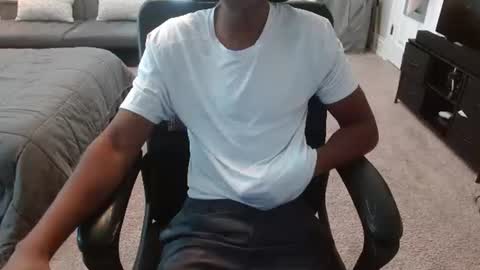 Snapshot of jamessbaker chatting on June 28, 8:59 pm jamessbaker online show from June 28, 8:59 pm