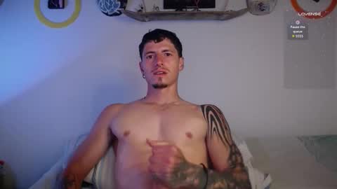jamesss____ online show from September 30, 5:23 am